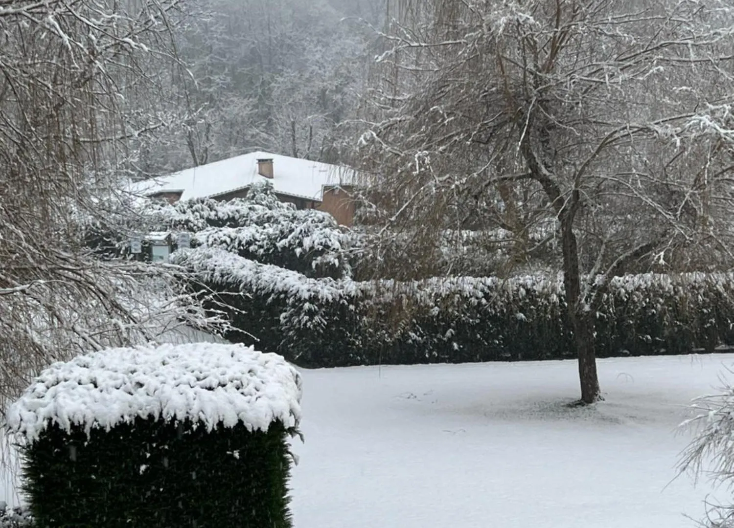 Complexe Les 4 Saisons Hotel Oust 0*,  France