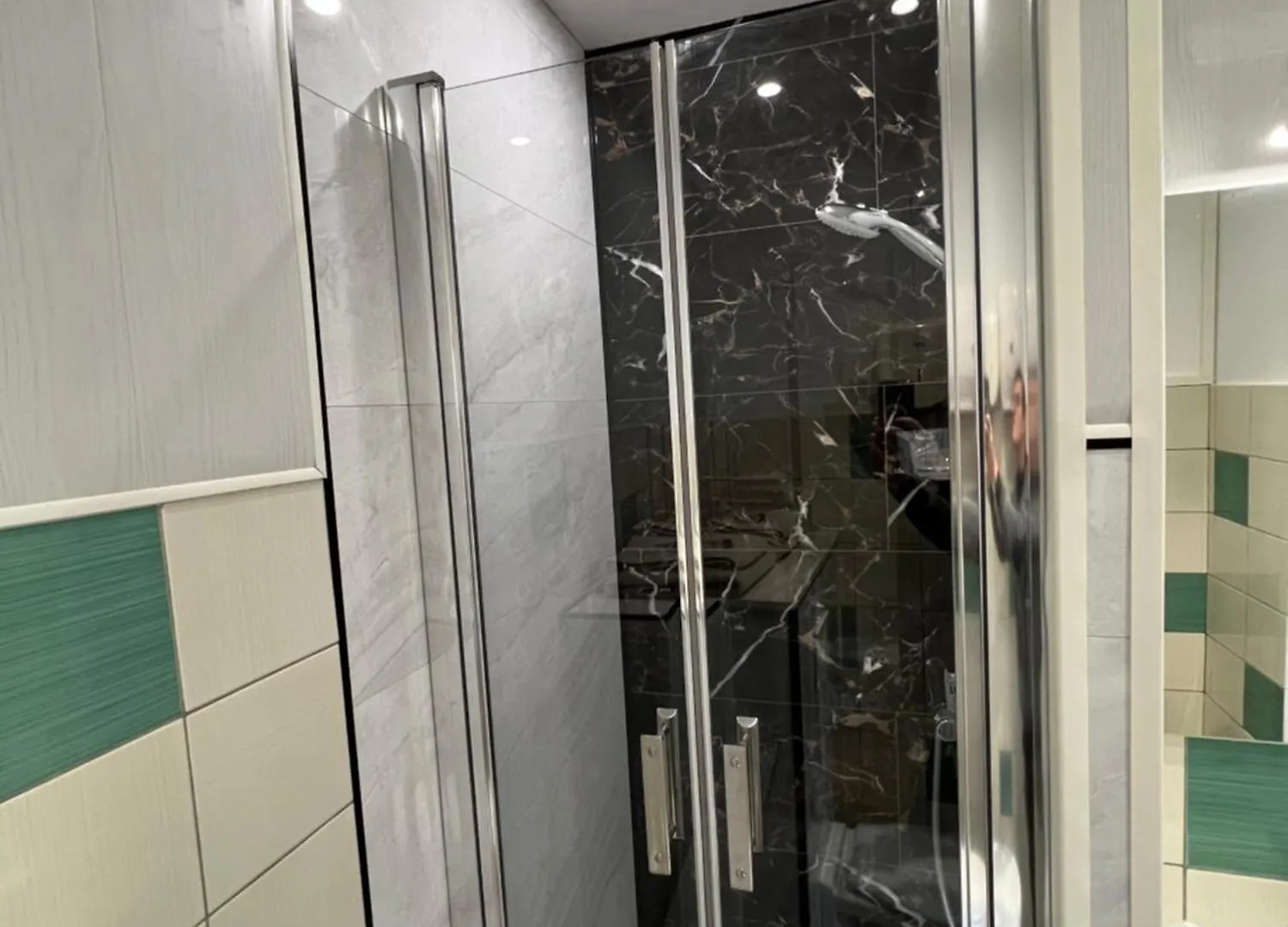 Hotel Complexe Les 4 Saisons Oust